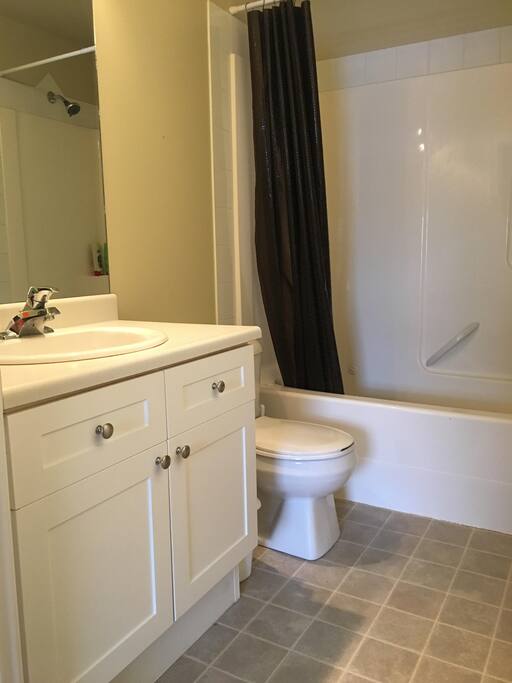 Ensuite Room To Rent In Edmonton Ensuite Room To Rent In Edmonton