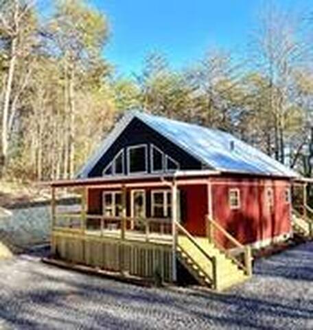 Airbnb 162 Everett St Vacation Rentals Places To Stay