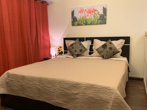 Homeyvillas | Creek Gardenia! waterfront studio