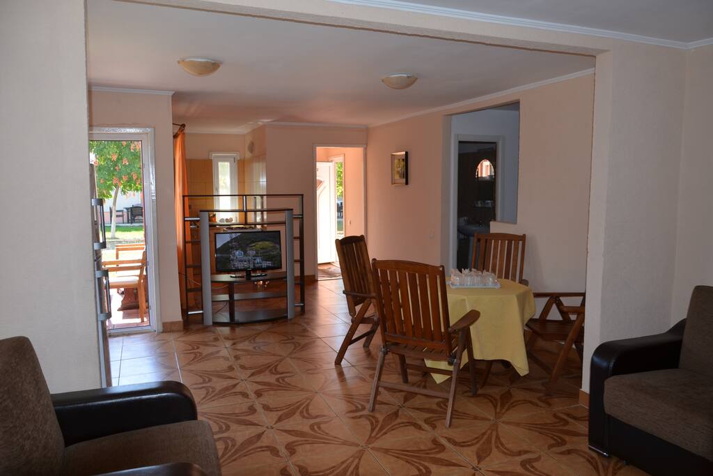 other view from ground floor