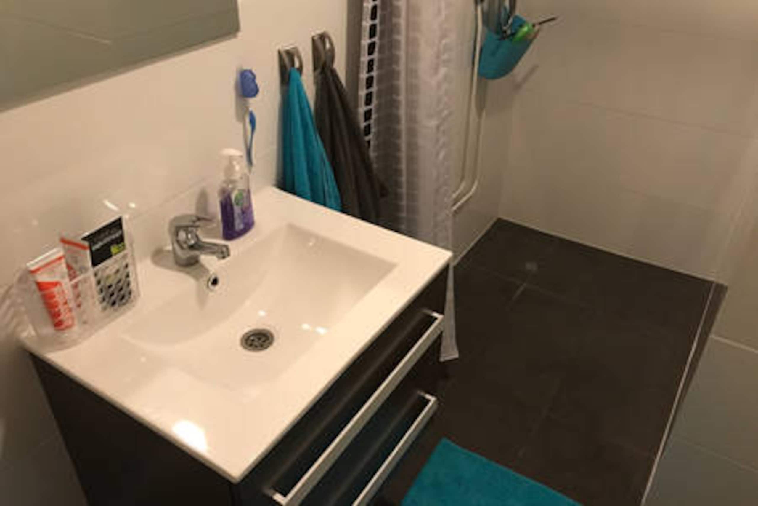 Cosy private 2-beds bedroom close to city center! - Photo 10