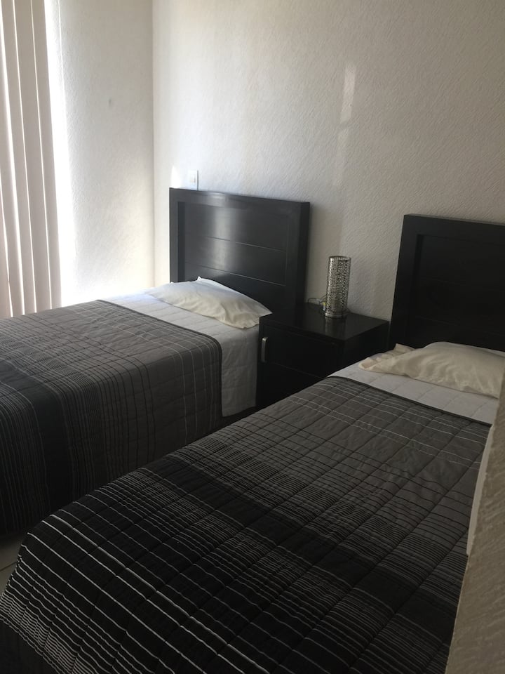 חדר שינה משני עם מיזוג אוויר 