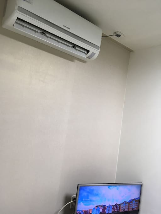 samsung air conditional and tv
