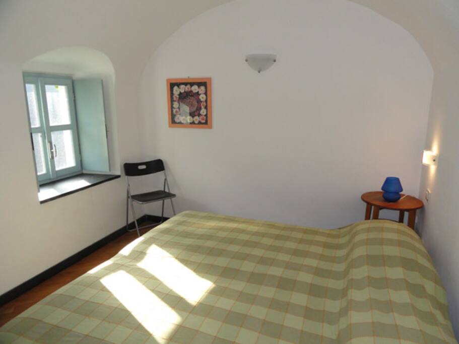 the masterbedroom.It is equipped with wide guardrobe. Terrific view onto the valley below.
