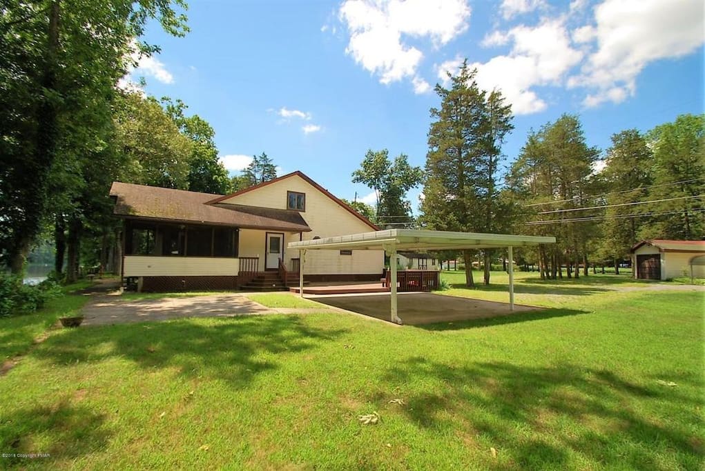 Full access to the entire house and 1 acre of property.
