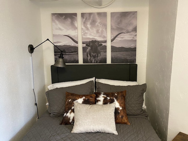 Laramie Vacation Rentals & Homes Wyoming, United States Airbnb