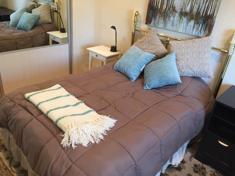 Private bedroom