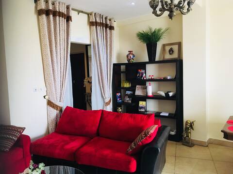 Cosy Apt with WiFi and Washing Machine