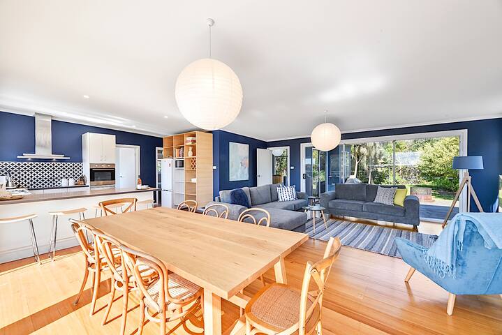 Greens Beach Delight gallery image 5