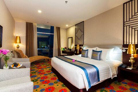 Golden deal, thousands of utilities - Deluxe room