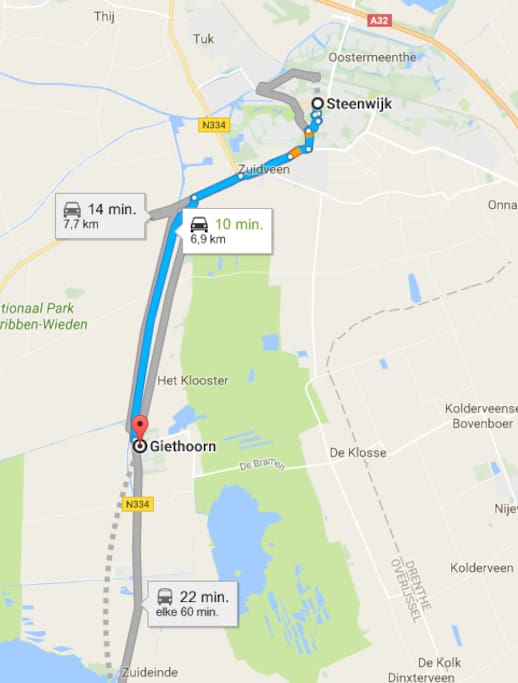 Giethoorn can be reached by bus every hour (22 minutes)