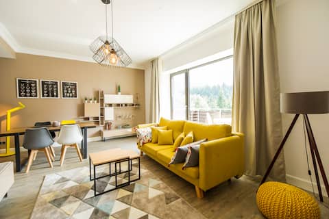 Sarah Deluxe Apartment in Silver Mountain 🥇