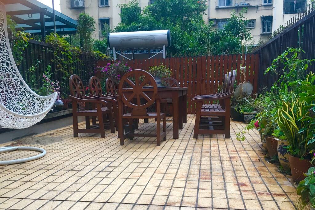 二楼私享户外休闲平台