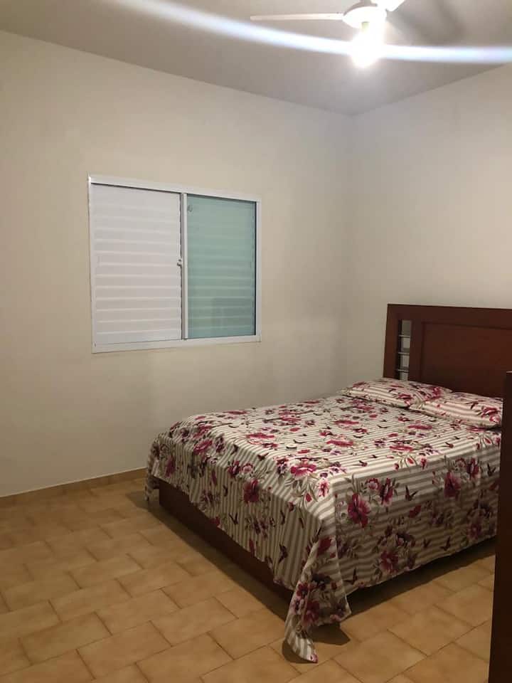 ห้องนอนคู่พร้อมห้องสวีท 