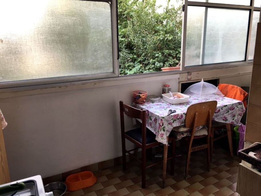 kitchen dining corner...:-)