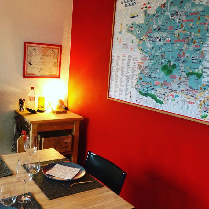 Salle à manger lumineuse