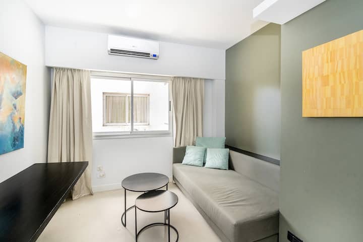 One-bedroom loft-style apartment in Colegiales