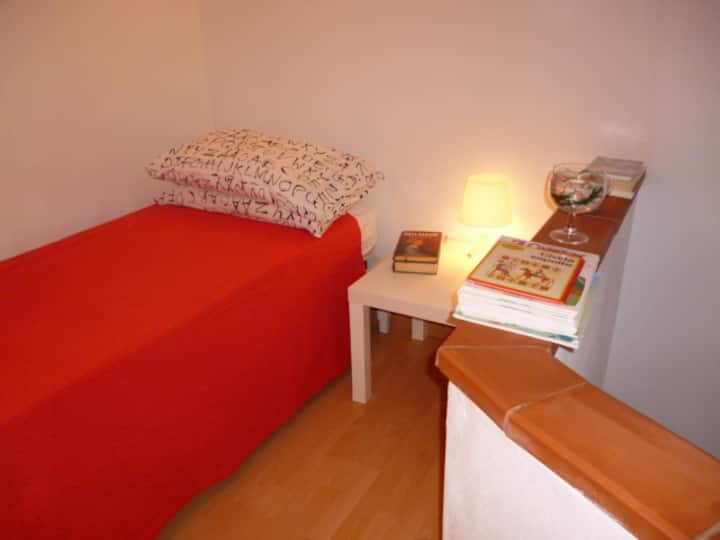 jednolôžkový roh na otvorenom lofte