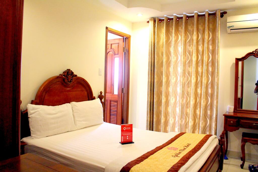 DOUBLE BED