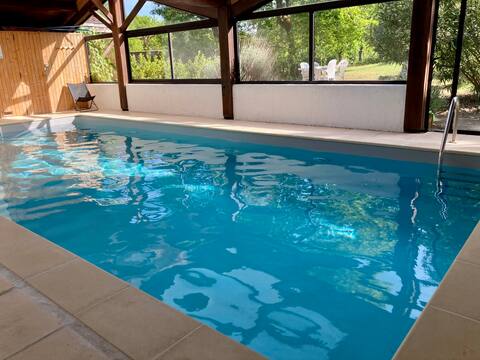Super gite with indoor pool and sauna