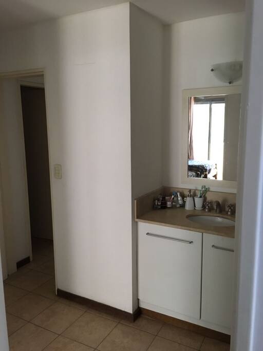 Ante baño principal