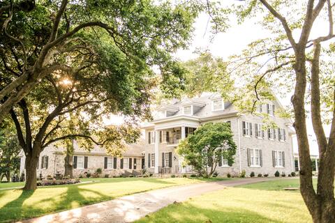 Beechdale Farms: Gorgeous Mansion on 60 acres.