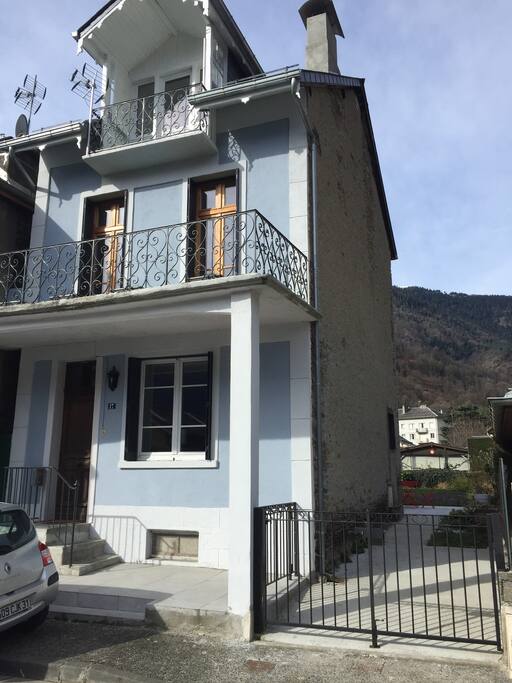 Côté rue