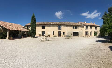Cucuron Winery - Luberon, absolute calm