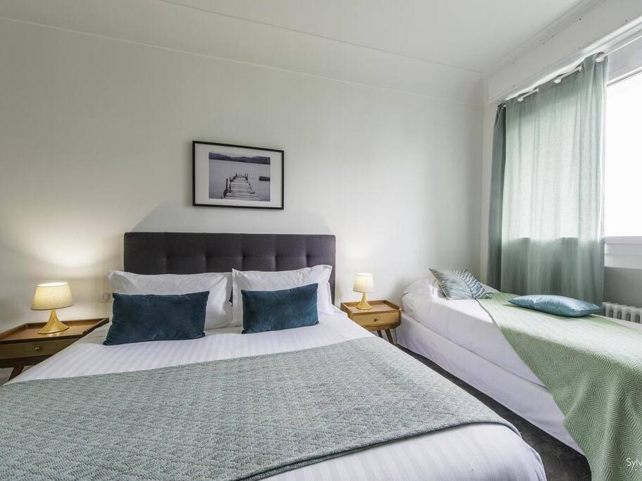La Chambre / The Room