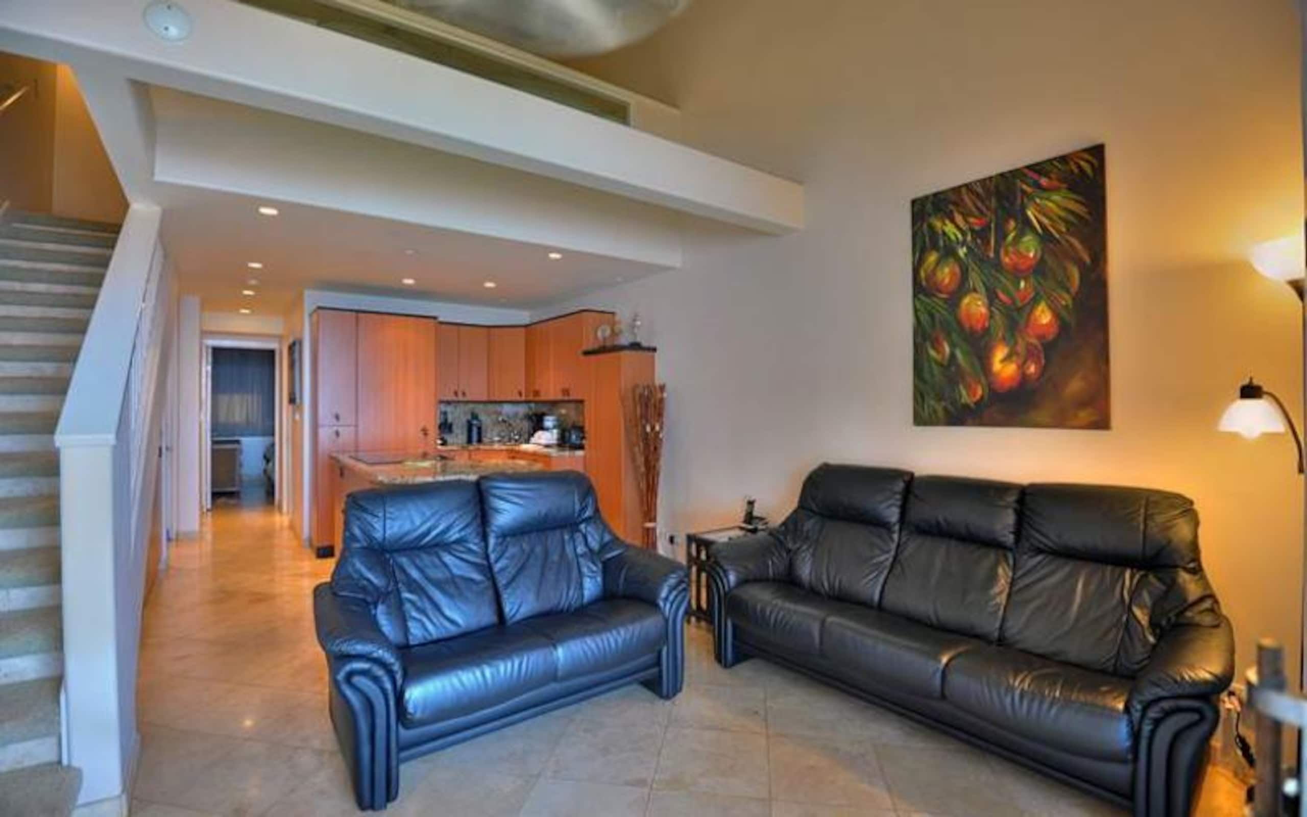 Condo in Lahaina · ★4.8 · 2 bedrooms · 3 beds · 2 baths - Image 11