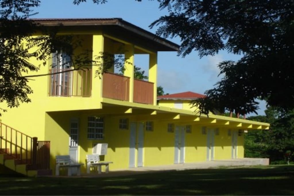 La Cuadra Guest House