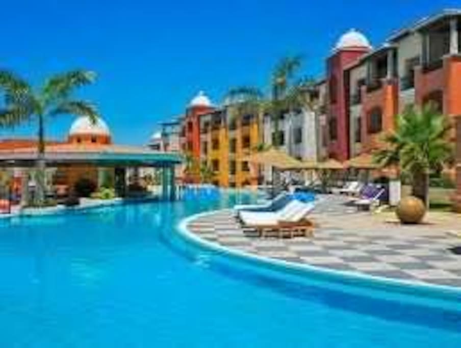 infinity pool with Sea Cortez view