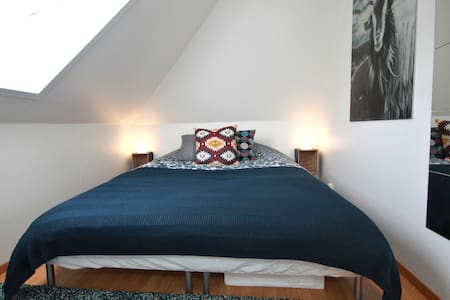 Room in central location