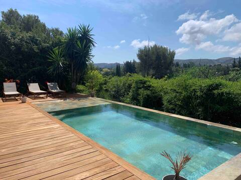 Exotic holiday villa, swimming pool, spa, pétanque, pétanque