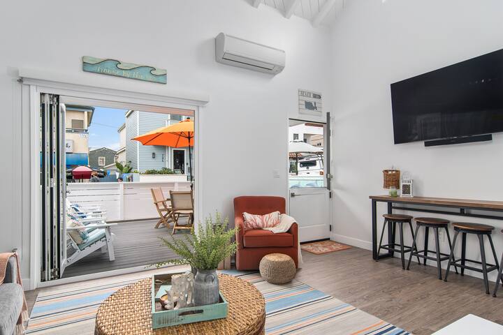 Ultimate Multi-Family Beach VACAY with 2 UNITS gallery image 2