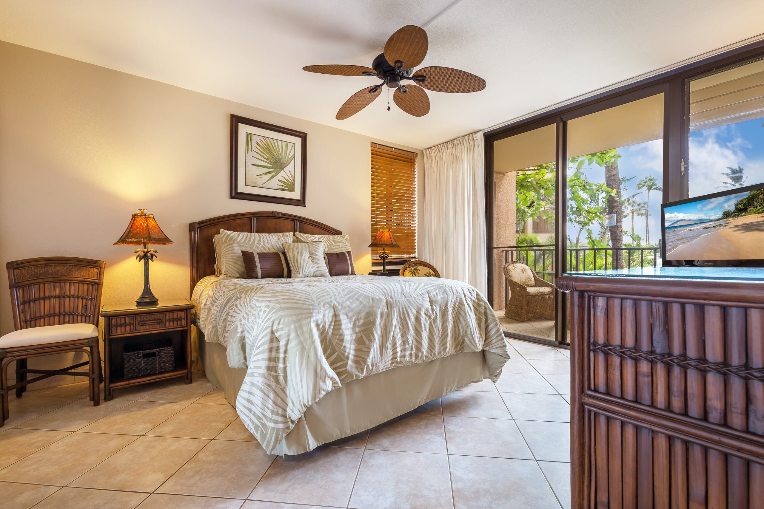 Rare Single Level 2 Bedroom With 2 Lanai's-AC - Image 15