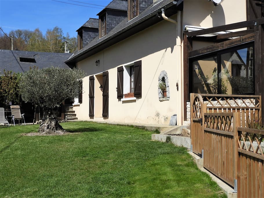 Le jardin pour profiter du soleil en écoutant le chant des merles