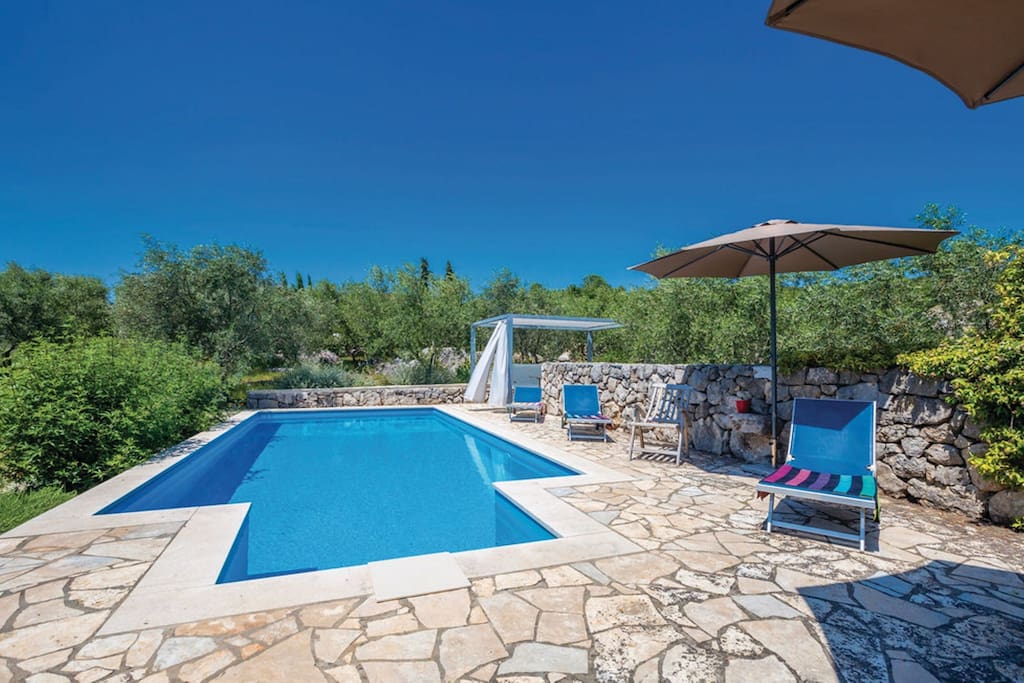 Holiday Home Swimming Pool