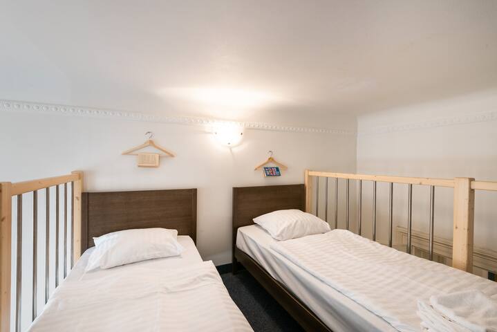 💙pragueforyou💙Central Spacious apts up to 14pers gallery image 5