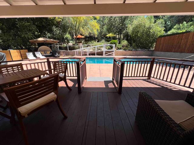 Villa La Reforma – Newly Designed 4BR HOUSE & POOL gallery image 5