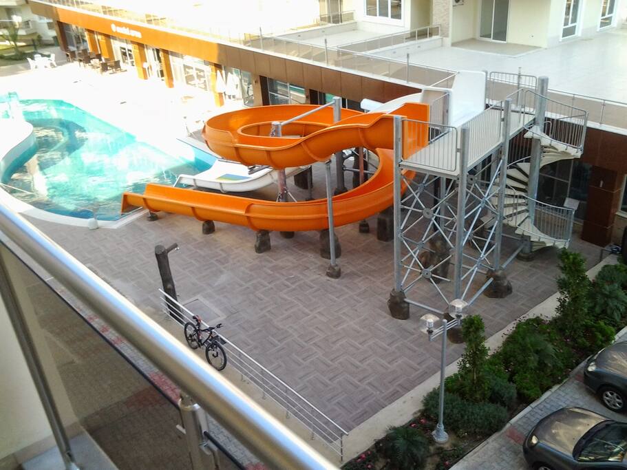 Вид из окна/
The view from the balcony