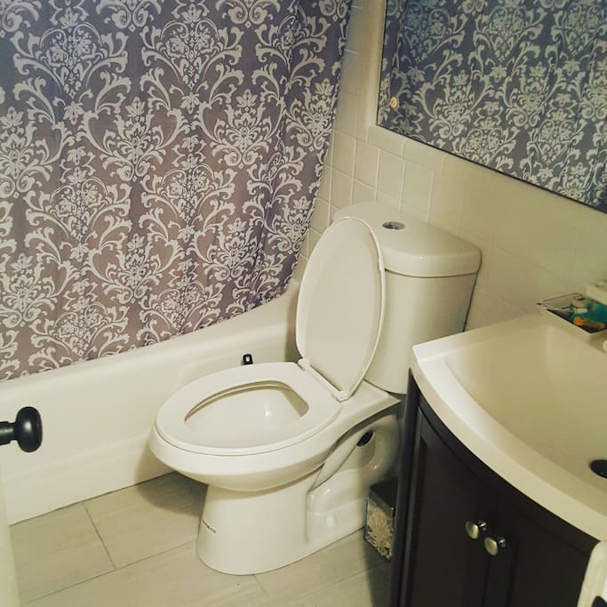 Cozy updated bathroom. House does have two!