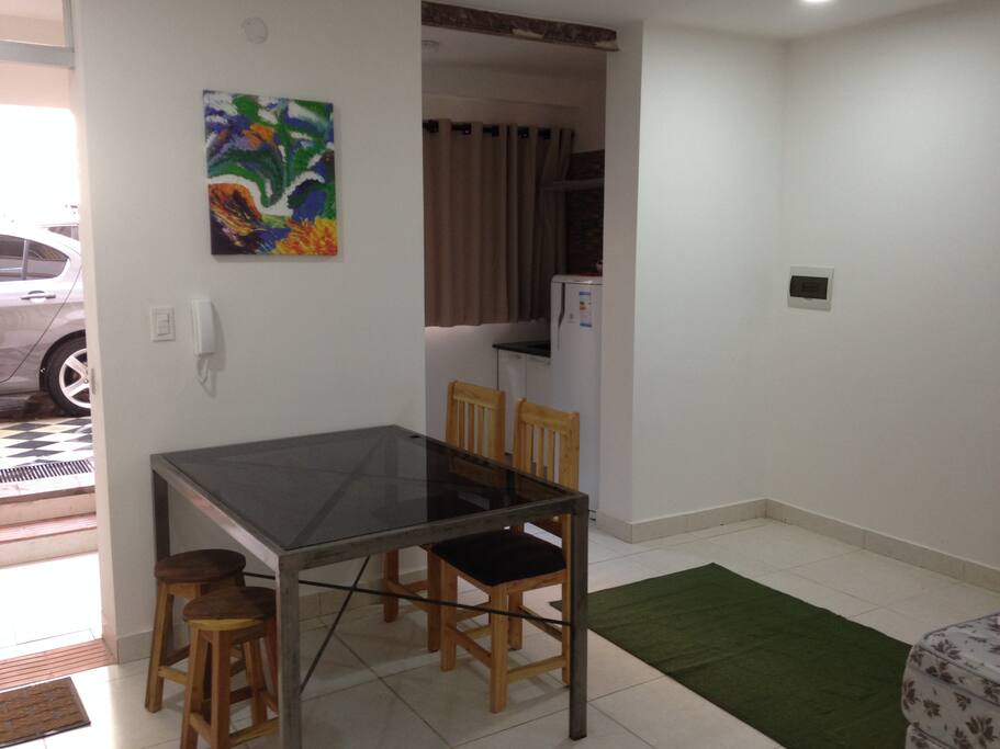Area de cocna y comedor.