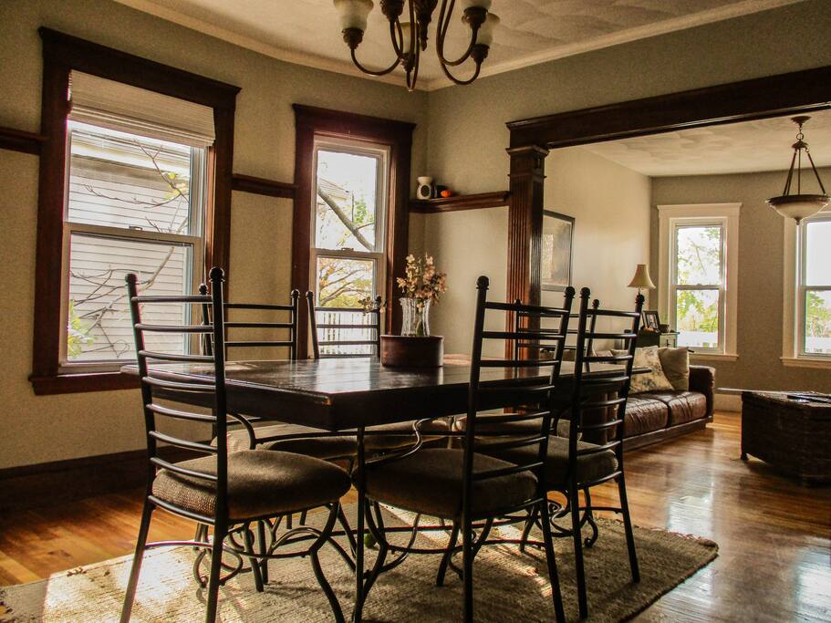 Dining Room pic that extends into living room.