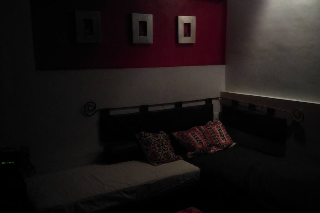 Sala, con dos sofás cama