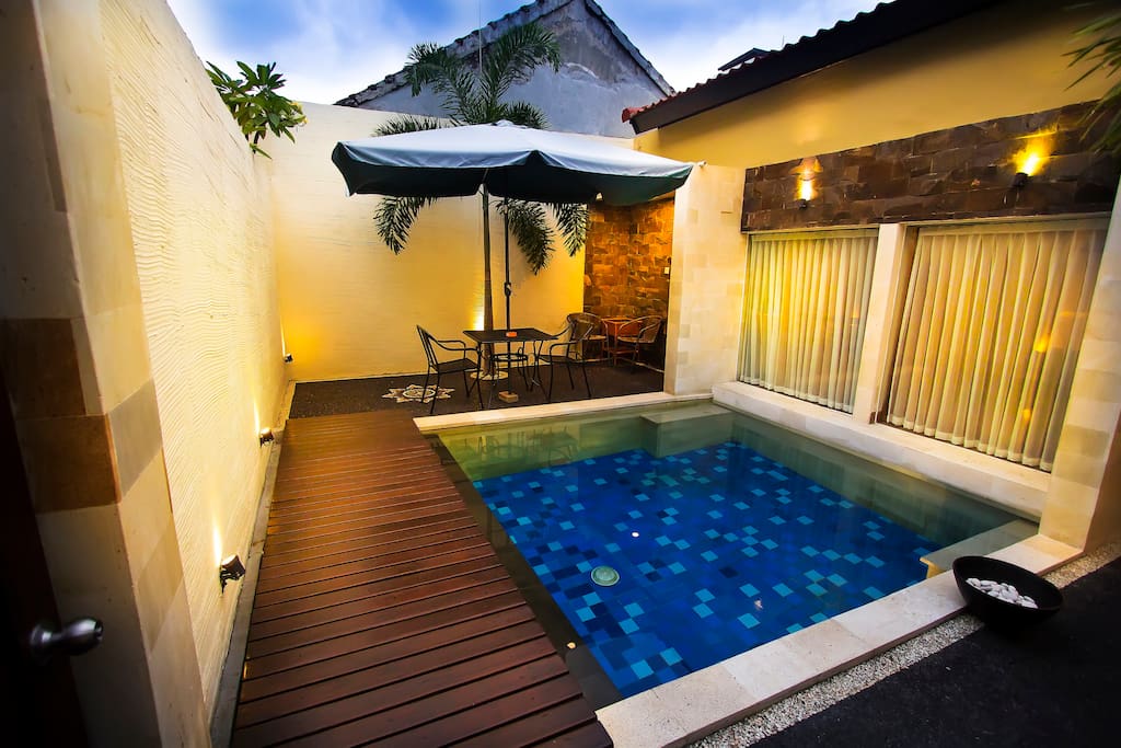 Private Pool