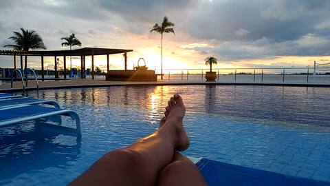 Paraíso no Golden Lake Residence  Apart Hotel.