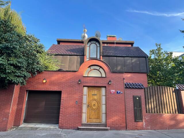 *The little castle* pool & sauna & hot tub gallery image 3