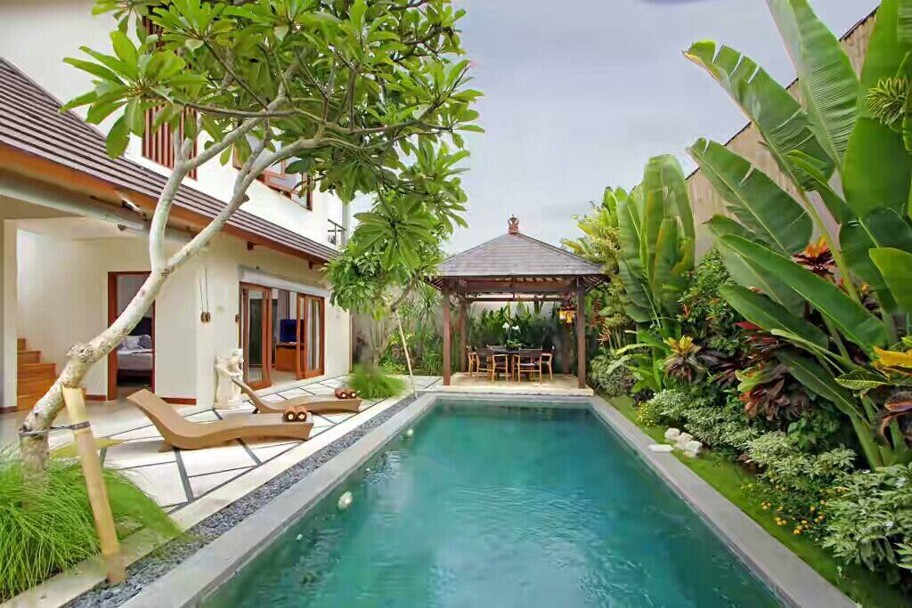 Private Pool