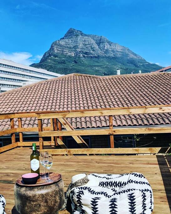Enjoy this rooftop deck view and spectacular sunsets!